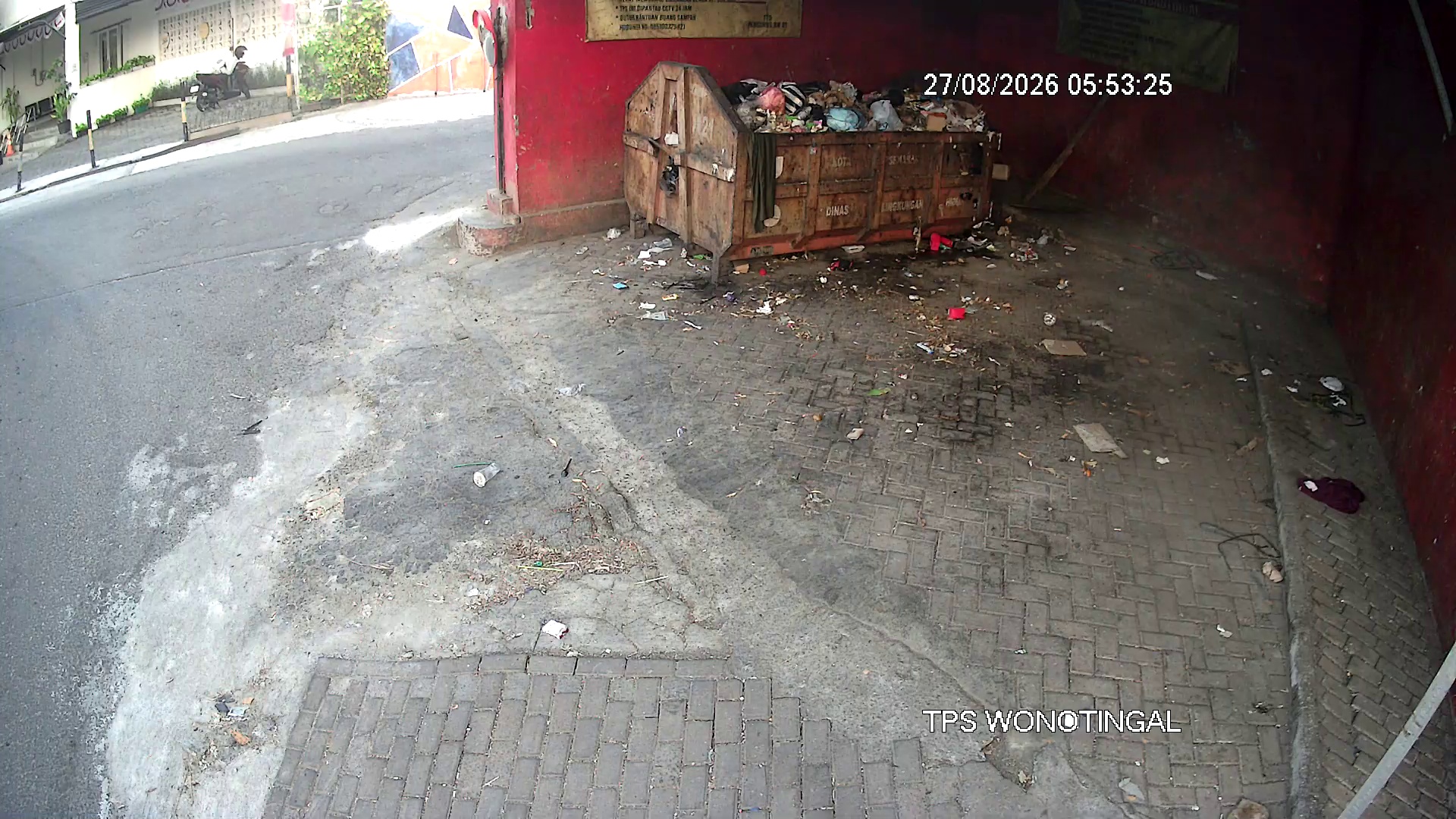 Tangkapan CCTV mentah TPS WONOTINGAL