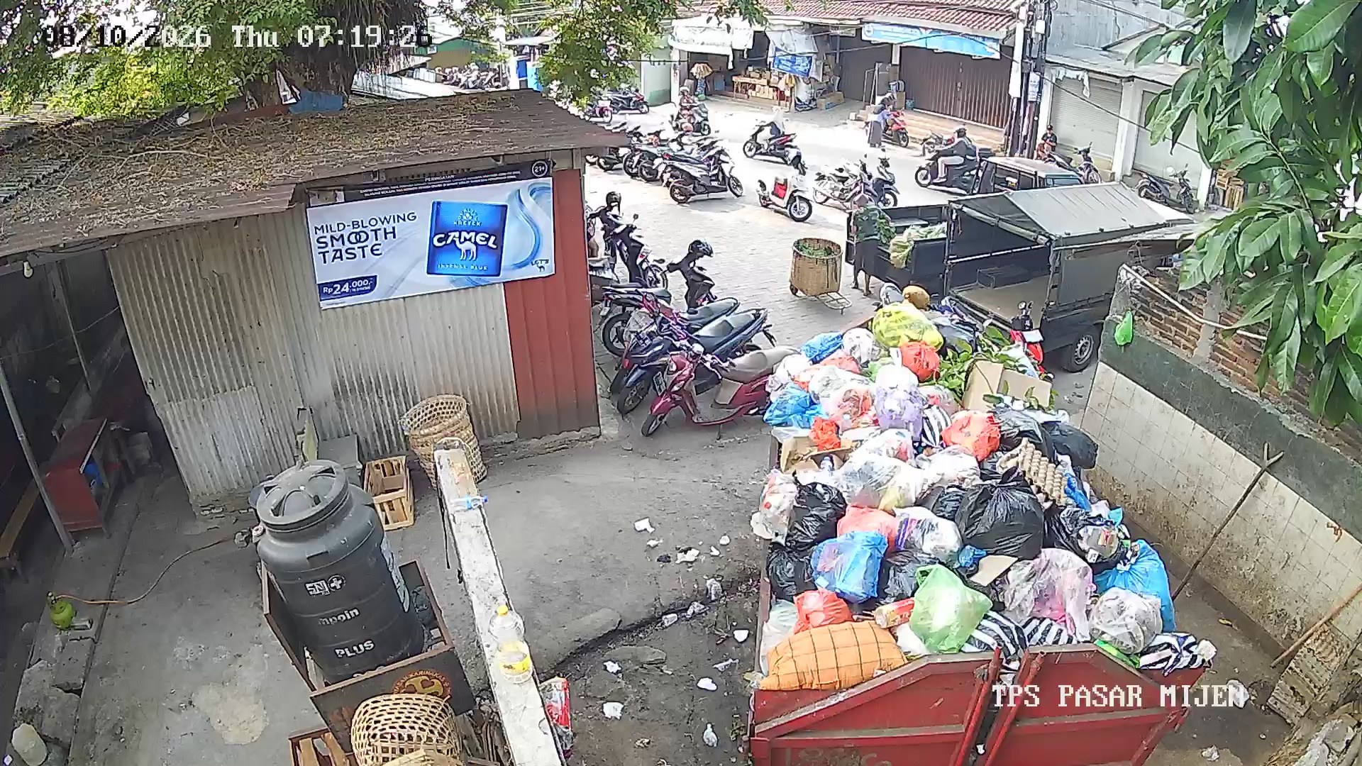 Tangkapan CCTV mentah TPS PASAR MIJEN 08 Oct 2026 07:28